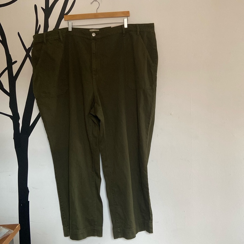 NWT Universal Thread wide leg plus size green jeans
